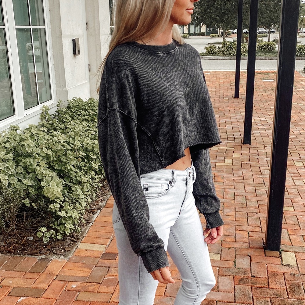 Mono B raw hem crop pullover lightweight Longsleeve